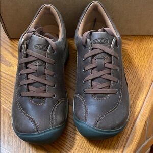 Keen Brown Leather Sneakers with Sporty Design